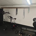 شقة Iam 3 90 Qm 7 Betten Kueche Badezimmer Kraftraum 44 U