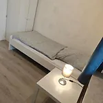 Iam 3 90 Qm 7 Betten Kueche Badezimmer Kraftraum 44 U شقة