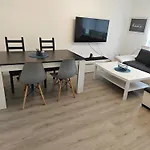 Iam 3 90 Qm 7 Betten Kueche Badezimmer Kraftraum 44 U