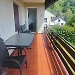 Iam 3 90 Qm 7 Betten Kueche Badezimmer Kraftraum 44 U