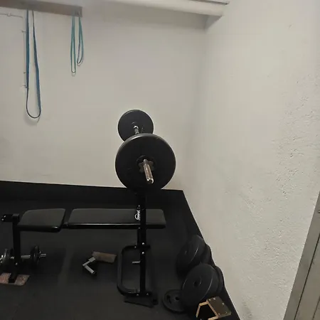 דירה Iam 3 90 Qm 7 Betten Kueche Badezimmer Kraftraum 44 U פלטנברג