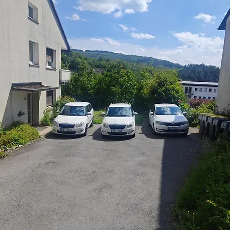 Iam 3 90 Qm 7 Betten Kueche Badezimmer Kraftraum 44 U דירה