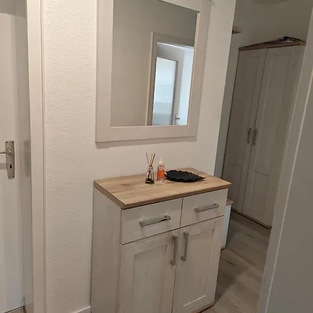 Iam 3 90 Qm 7 Betten Kueche Badezimmer Kraftraum 44 U Apartmán Plettenberg