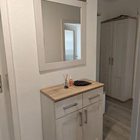 Iam 3 90 Qm 7 Betten Kueche Badezimmer Kraftraum 44 U Apartmán Plettenberg
