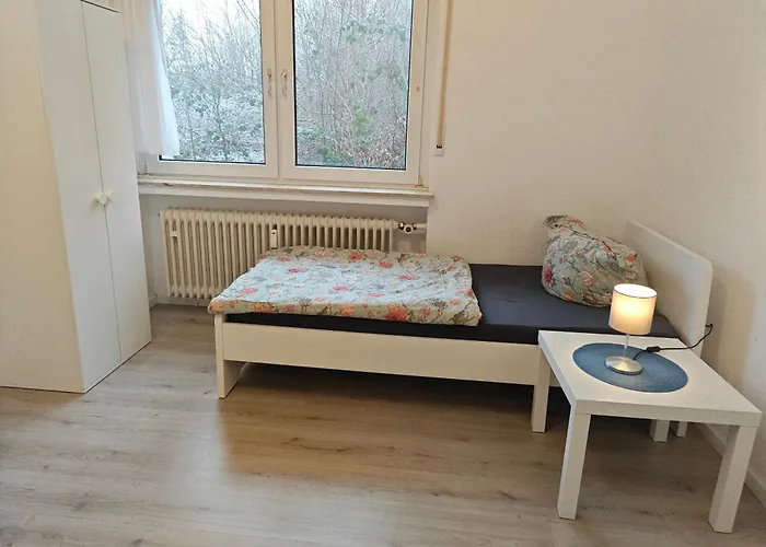 Lejlighed Iam 3 90 Qm 7 Betten Kueche Badezimmer Kraftraum 44 U Plettenberg