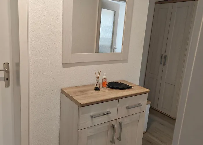 Iam 3 90 Qm 7 Betten Kueche Badezimmer Kraftraum 44 U Lejlighed Plettenberg