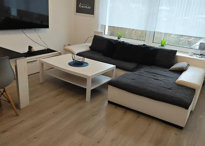 Iam 3 90 Qm 7 Betten Kueche Badezimmer Kraftraum 44 U Lejlighed *