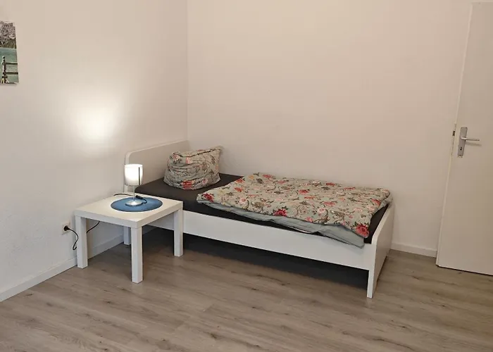 Iam 3 90 Qm 7 Betten Kueche Badezimmer Kraftraum 44 U Lejlighed