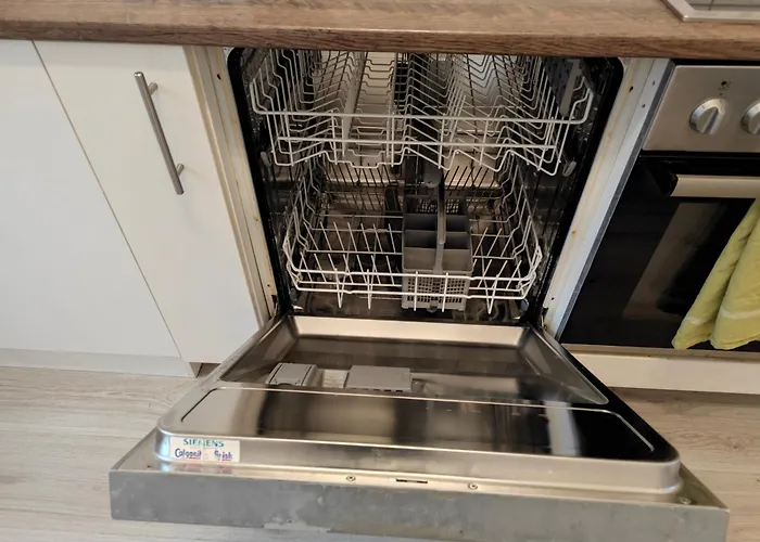 Iam 3 90 Qm 7 Betten Kueche Badezimmer Kraftraum 44 U Lejlighed Plettenberg